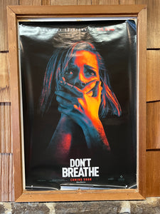 Don't Breathe (2016)