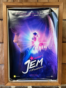 Jem and the Holograms (2015)